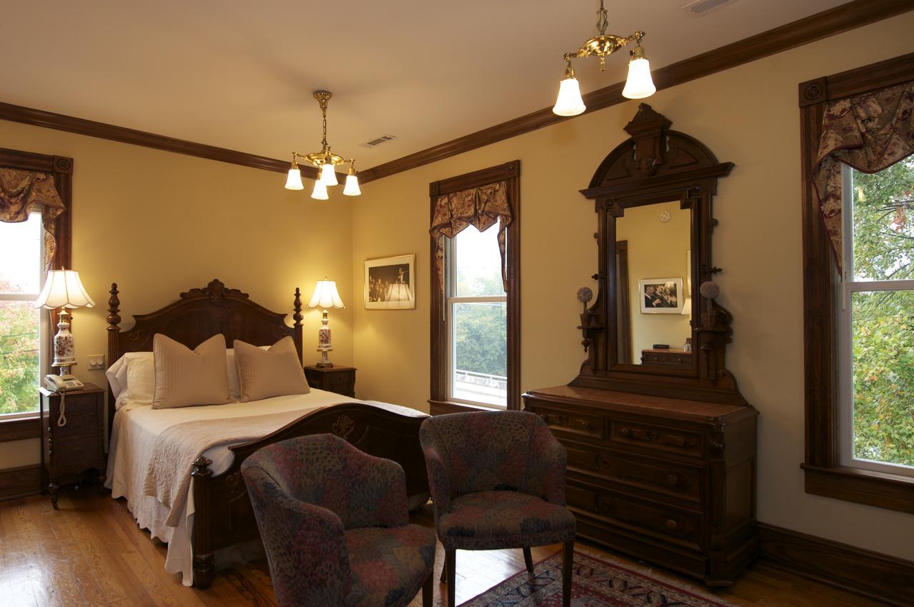 Bluff View Inn Чаттануга Экстерьер фото